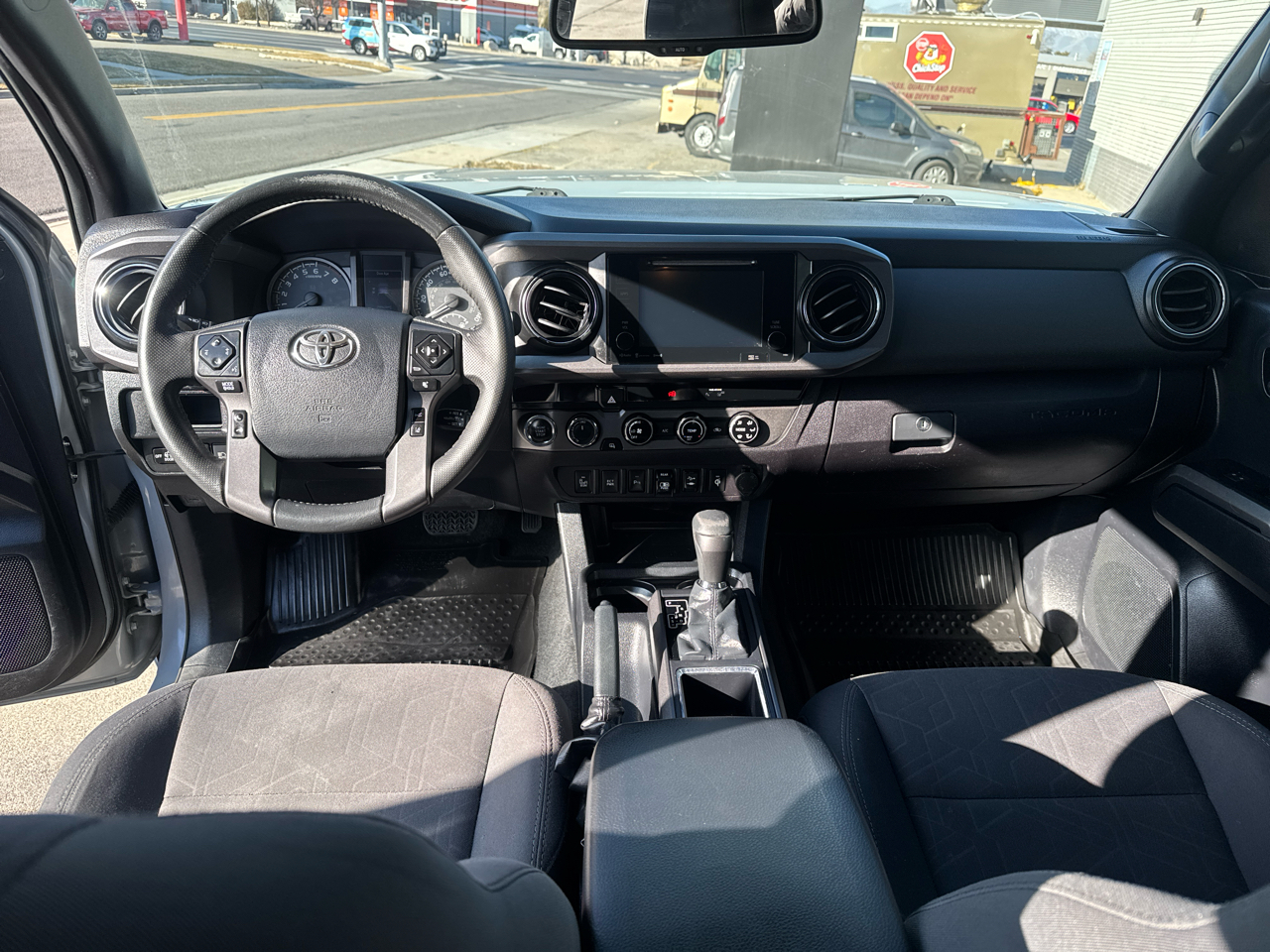 Toyota Tacoma TRD Off Road Double Cab 6' Bed V6 4x4 AT (Natl) 2018