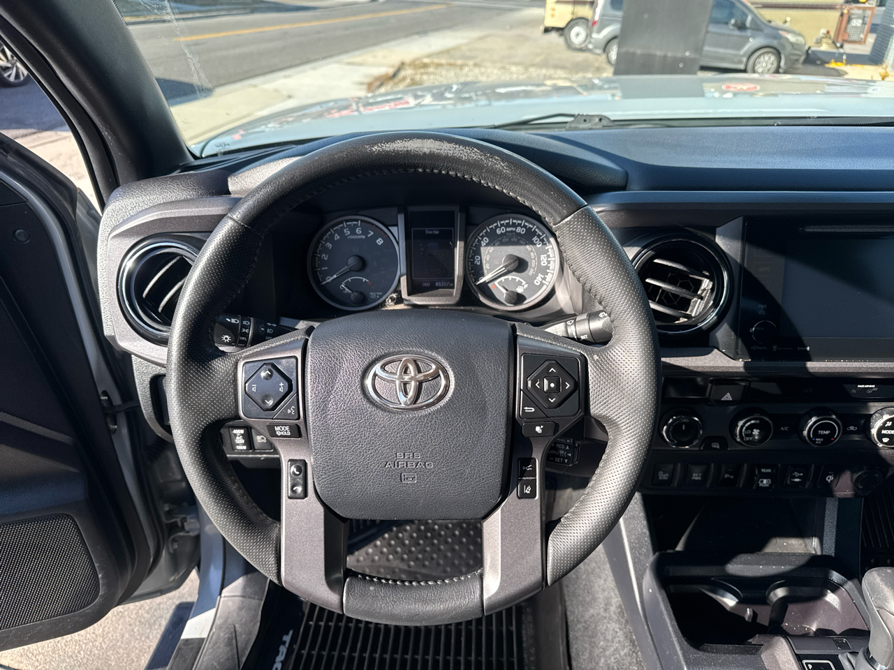 Toyota Tacoma TRD Off Road Double Cab 6' Bed V6 4x4 AT (Natl) 2018