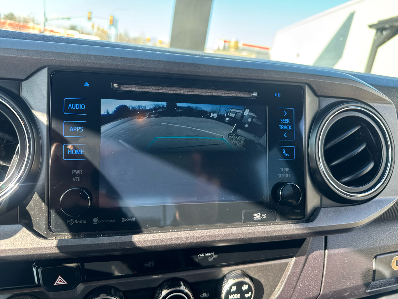 Toyota Tacoma TRD Off Road Double Cab 6' Bed V6 4x4 AT (Natl) 2018