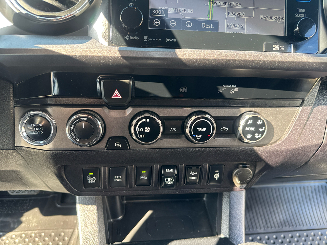 Toyota Tacoma TRD Off Road Double Cab 6' Bed V6 4x4 AT (Natl) 2018