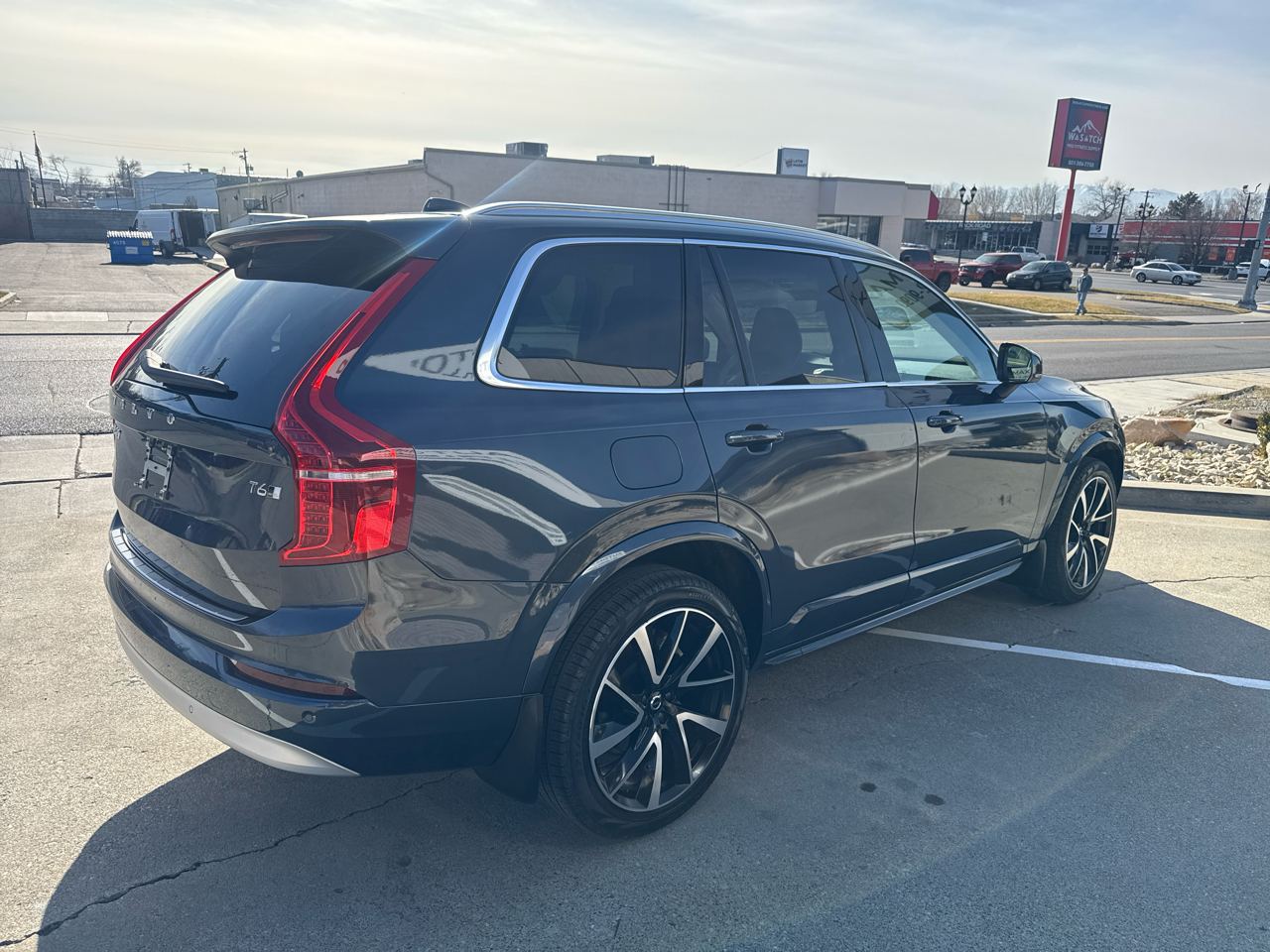 Volvo XC90 T6 Momentum AWD 2022