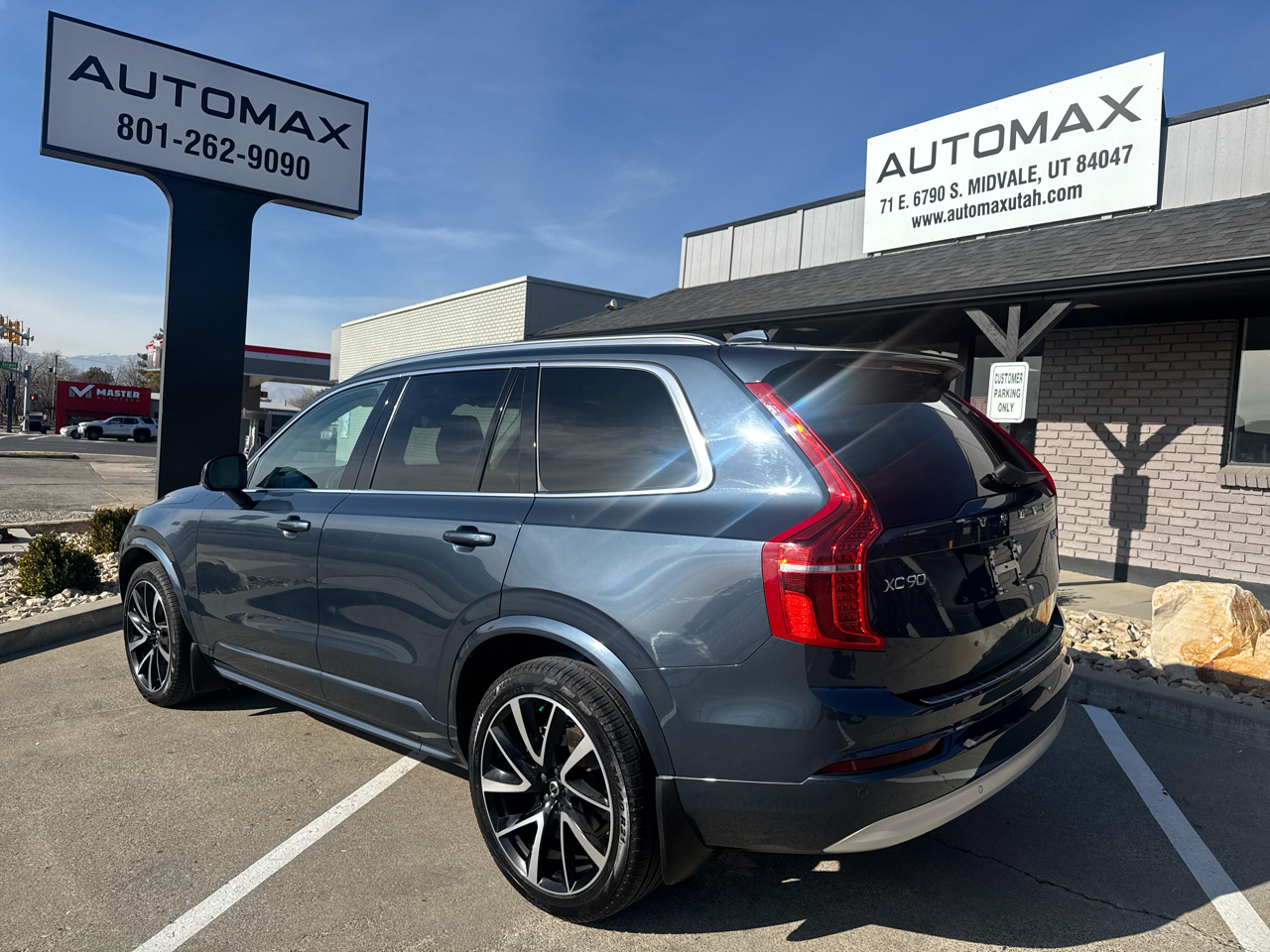 Volvo XC90 T6 Momentum AWD 2022