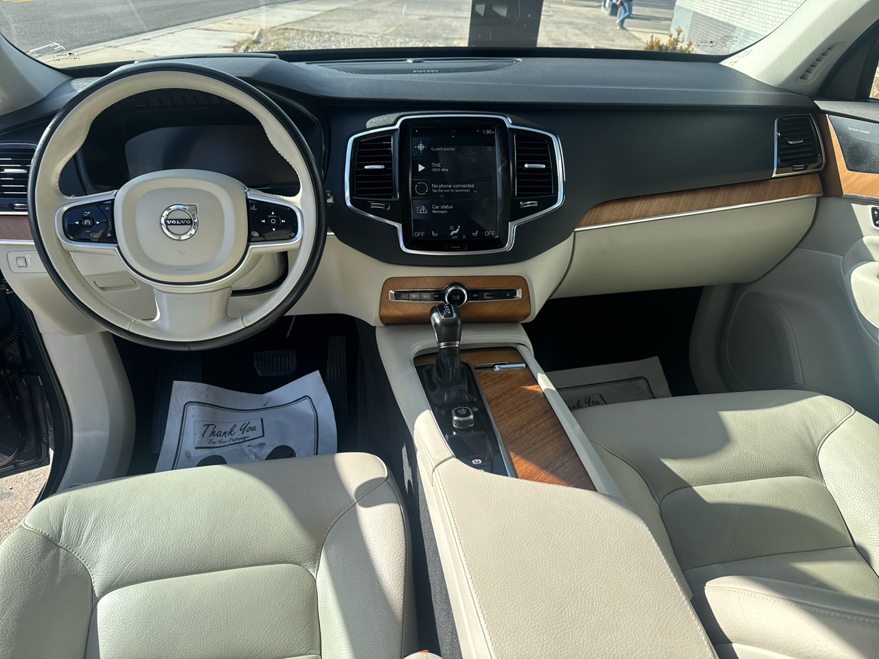 Volvo XC90 T6 Momentum AWD 2022