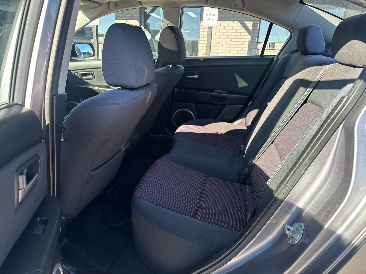 Mazda MAZDA3 s 4-Door 2006