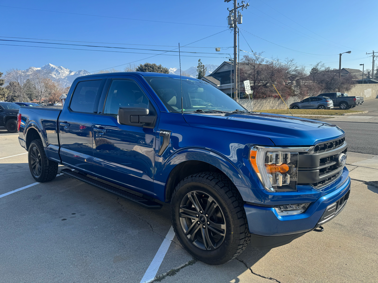 Ford F-150 XLT SuperCrew 6.5-ft. Bed 4WD 2022