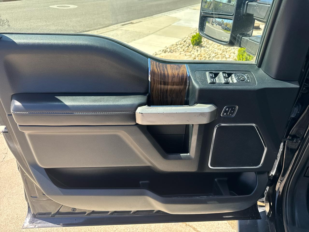 Ford F-150 Lariat SuperCrew 6.5-ft. Bed 4WD 2019