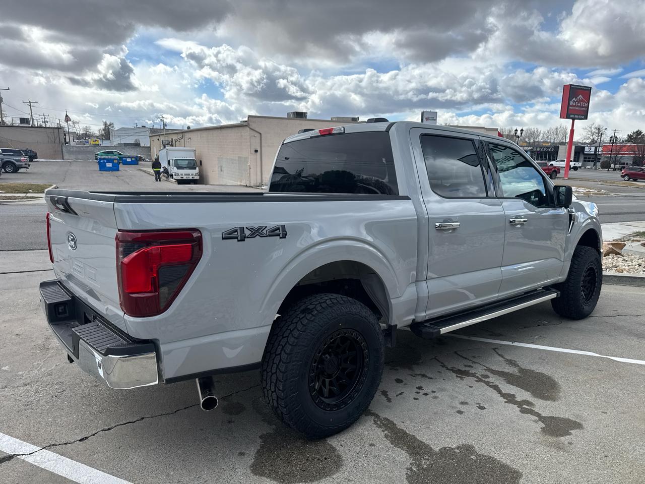 Ford F-150 XLT SuperCrew 5.5-ft. Bed 4WD 2024