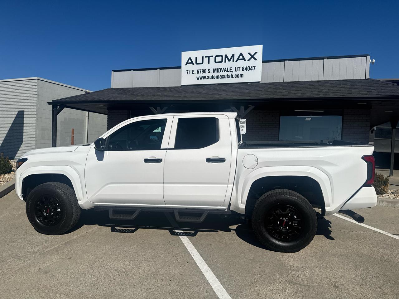 Toyota Tacoma SR Double Cab 4WD 2025
