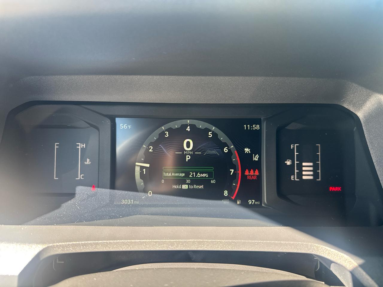 Toyota Tacoma SR Double Cab 4WD 2025