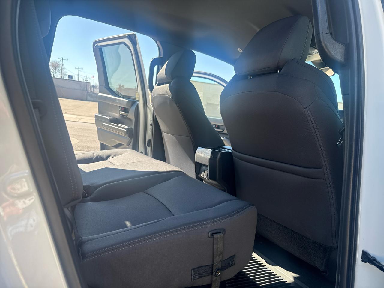 Toyota Tacoma SR Double Cab 4WD 2025