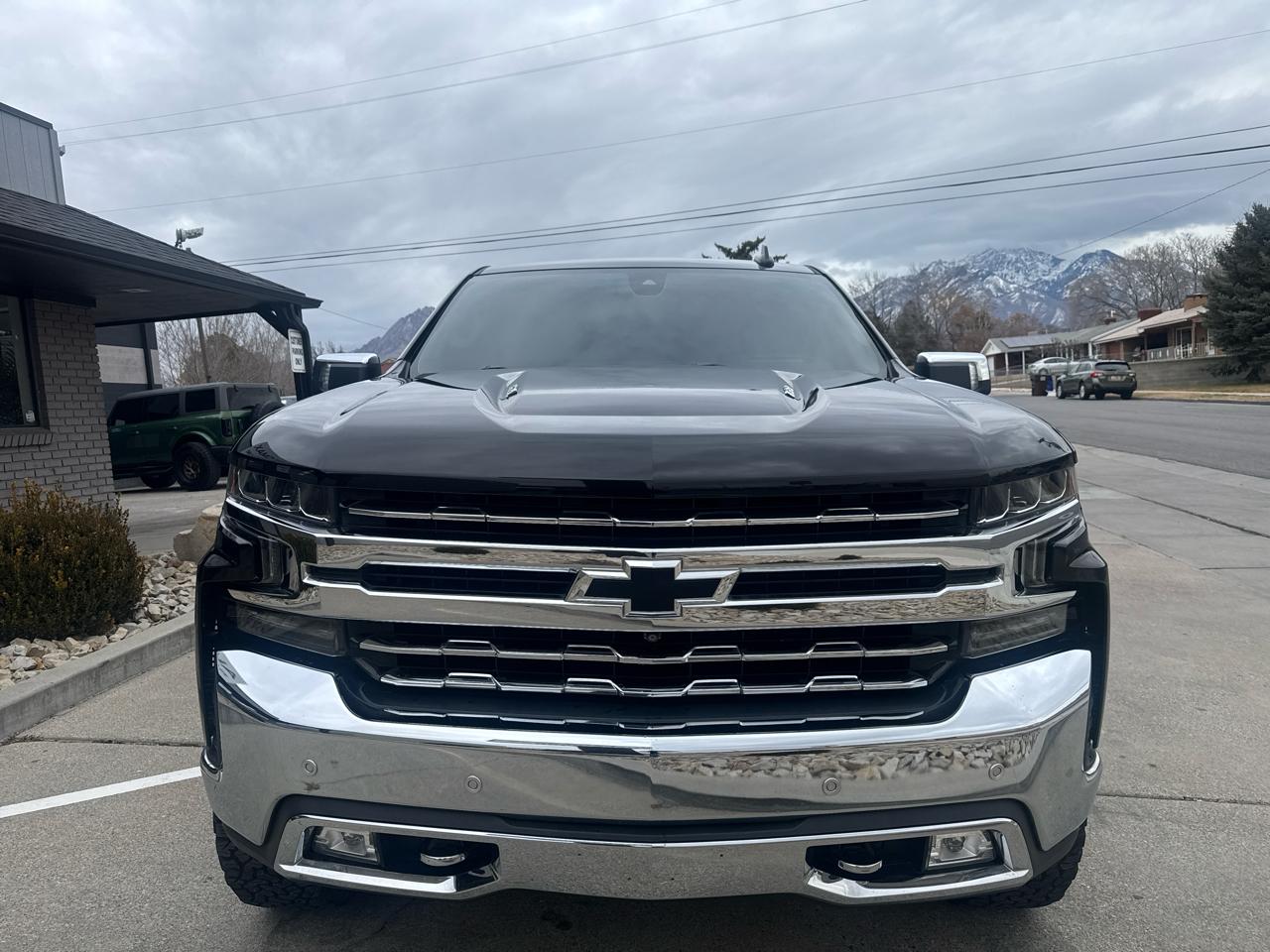 Chevrolet Silverado 1500 LTZ Crew Cab 4WD 2020