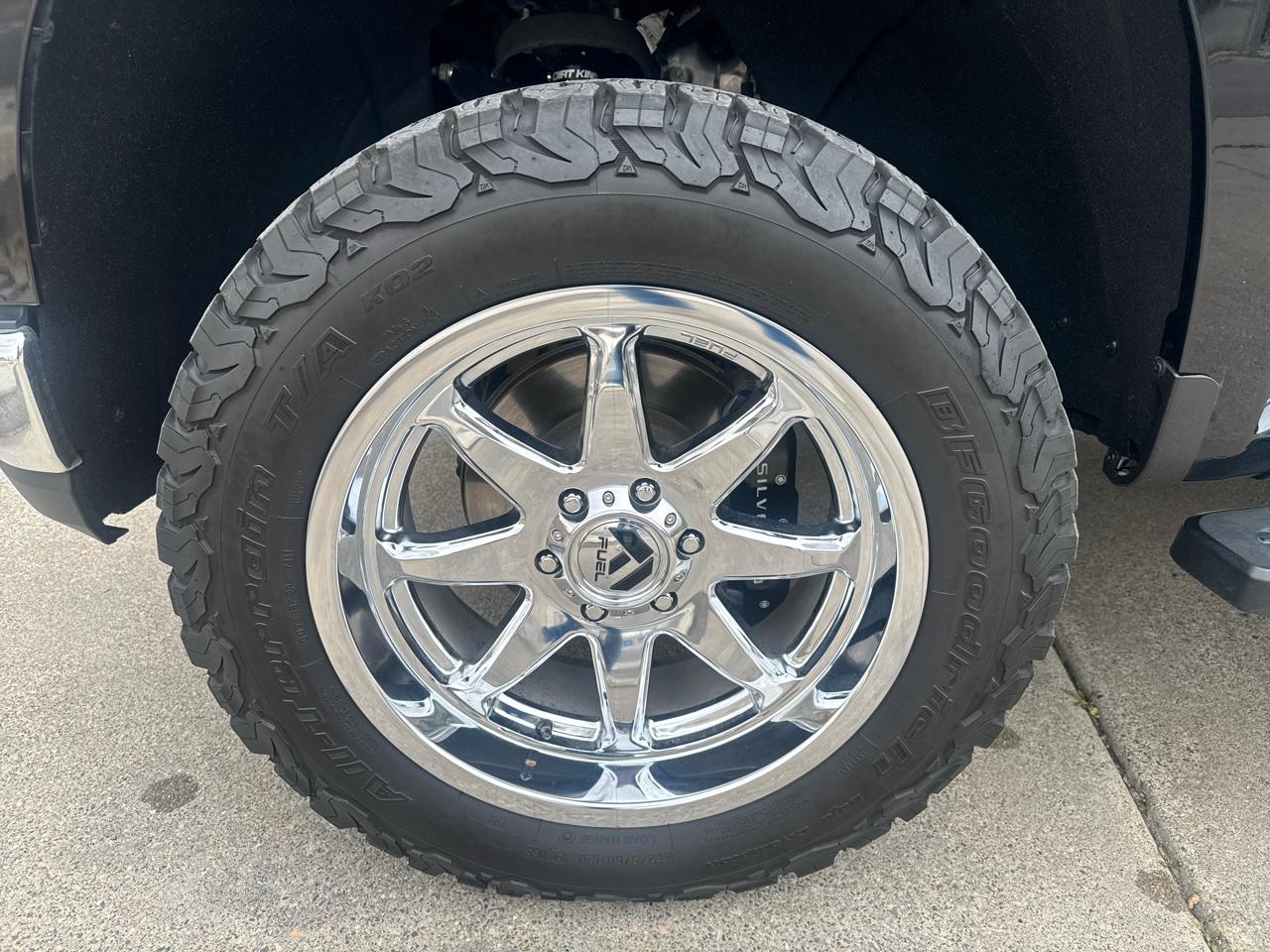 Chevrolet Silverado 1500 LTZ Crew Cab 4WD 2020