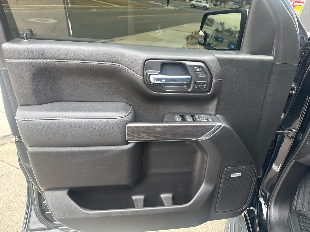 Chevrolet Silverado 1500 LTZ Crew Cab 4WD 2020