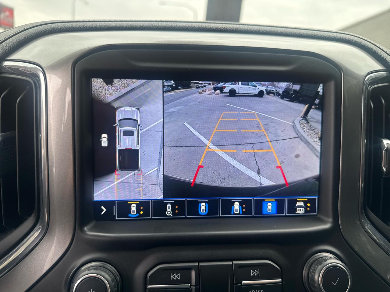 Chevrolet Silverado 1500 LTZ Crew Cab 4WD 2020