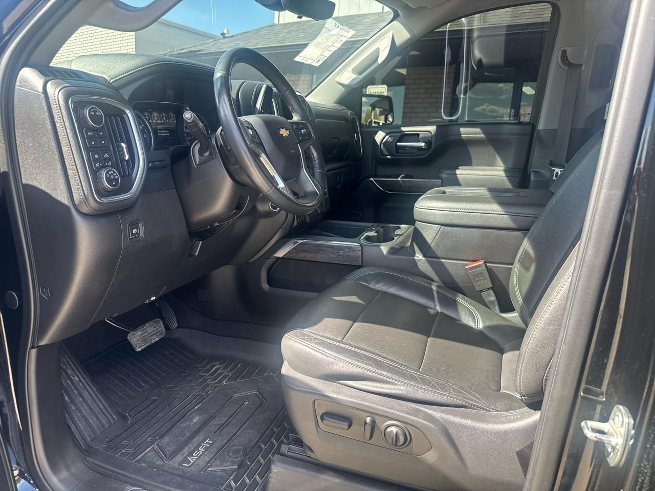 Chevrolet Silverado 1500 LTZ Crew Cab 4WD 2020