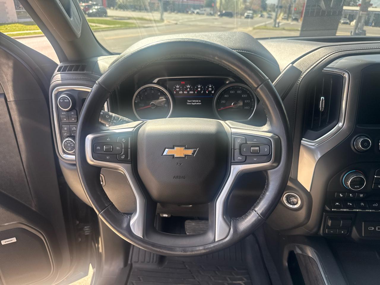 Chevrolet Silverado 1500 LTZ Crew Cab 4WD 2020