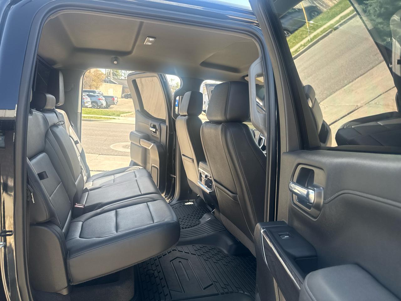 Chevrolet Silverado 1500 LTZ Crew Cab 4WD 2020