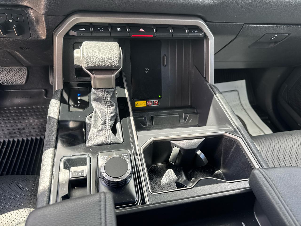 Toyota Tundra Limited CrewMax 4WD Long Bed 2025