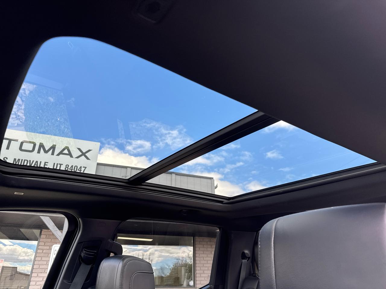 Toyota Tundra Limited CrewMax 4WD Long Bed 2025