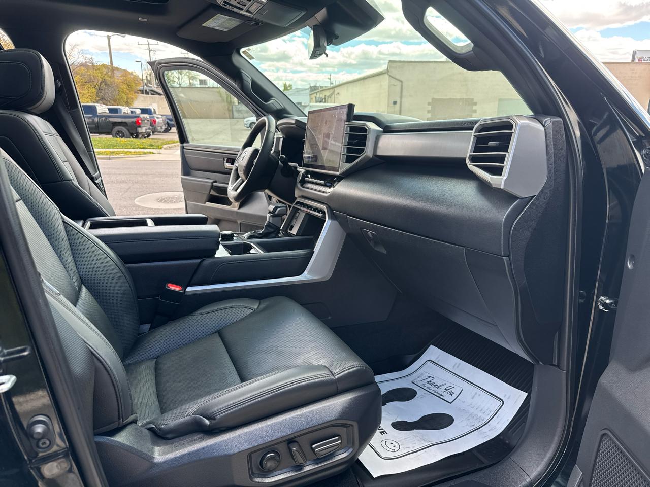 Toyota Tundra Limited CrewMax 4WD Long Bed 2025