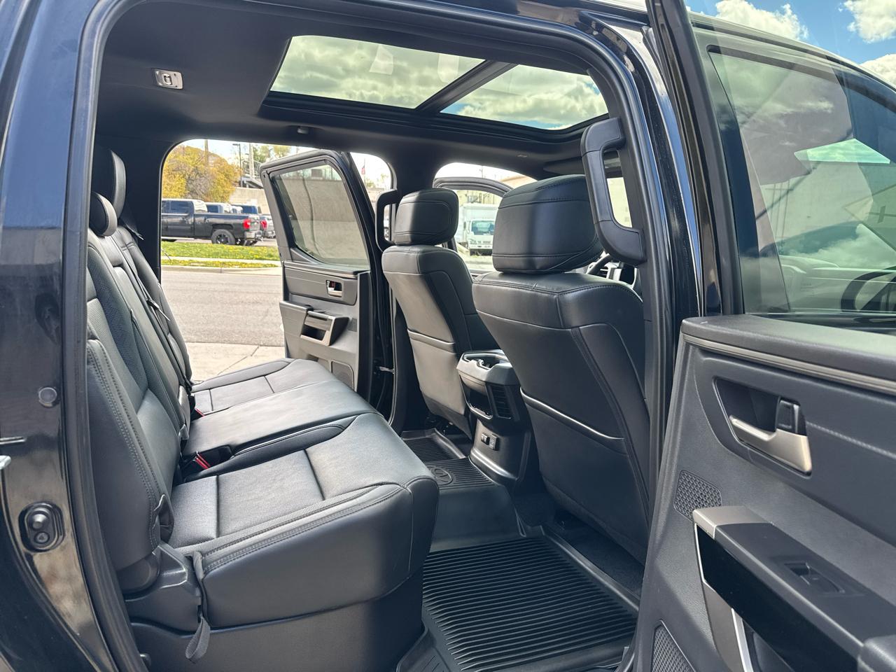 Toyota Tundra Limited CrewMax 4WD Long Bed 2025