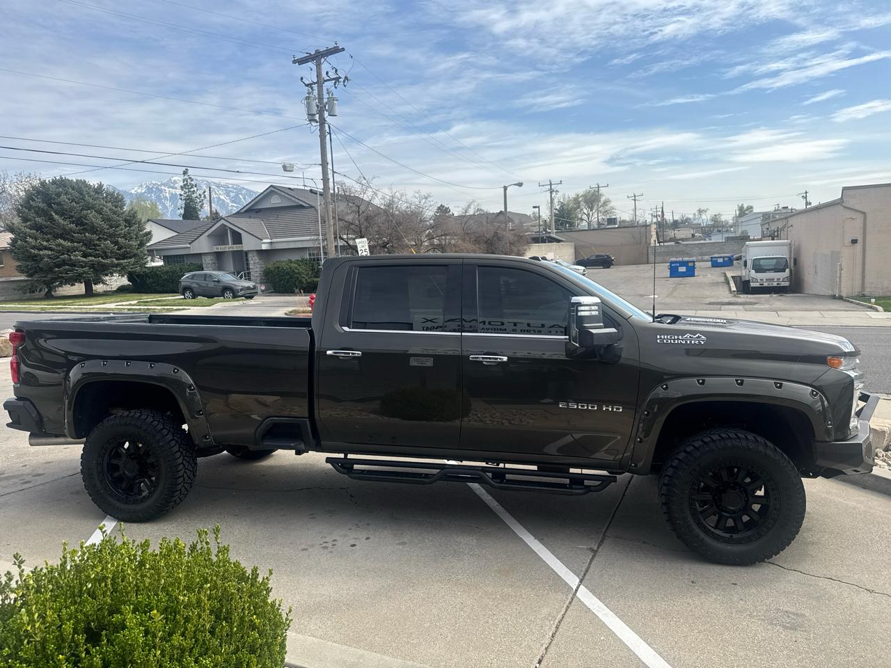 Chevrolet Silverado 2500HD High Country Crew Cab Long Box 4WD 2022
