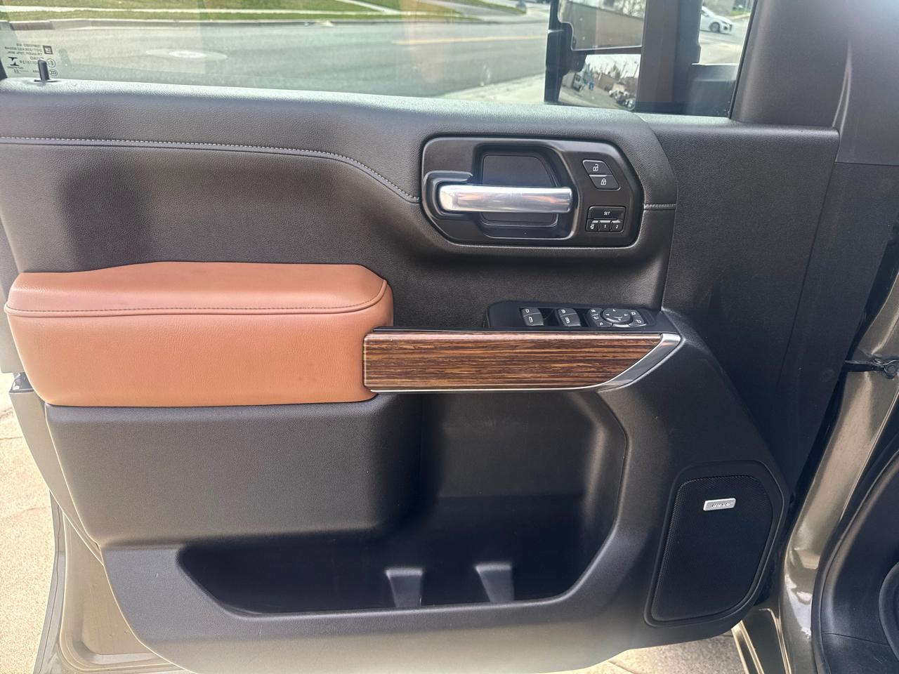 Chevrolet Silverado 2500HD High Country Crew Cab Long Box 4WD 2022