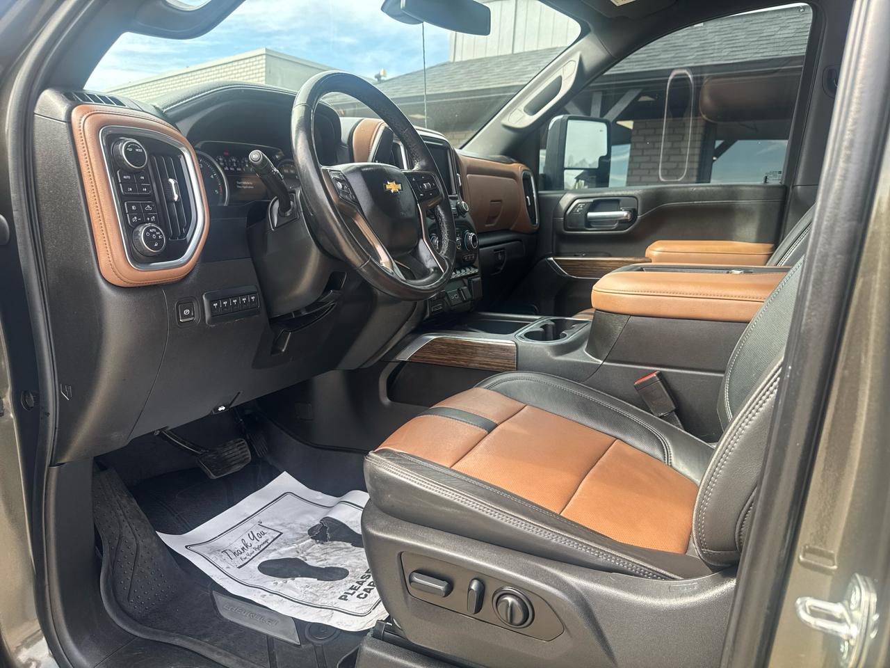 Chevrolet Silverado 2500HD High Country Crew Cab Long Box 4WD 2022