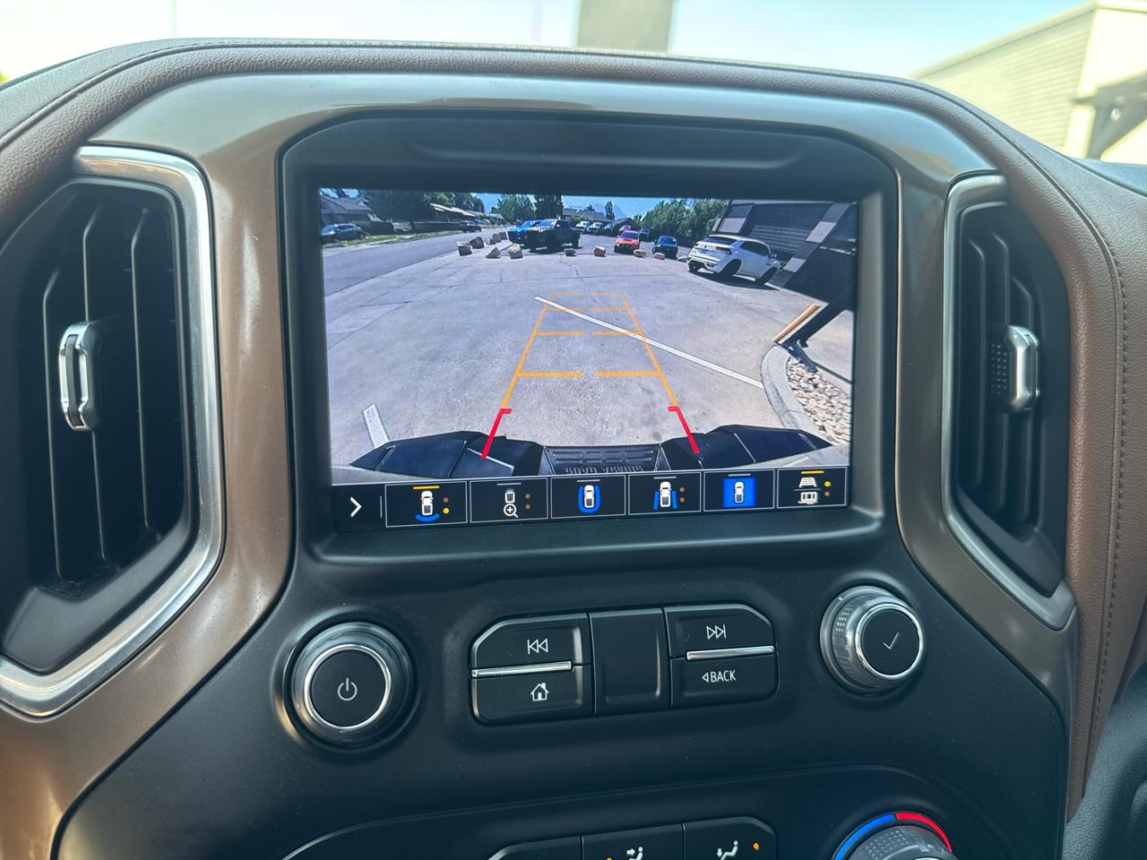 Chevrolet Silverado 2500HD High Country Crew Cab Long Box 4WD 2022