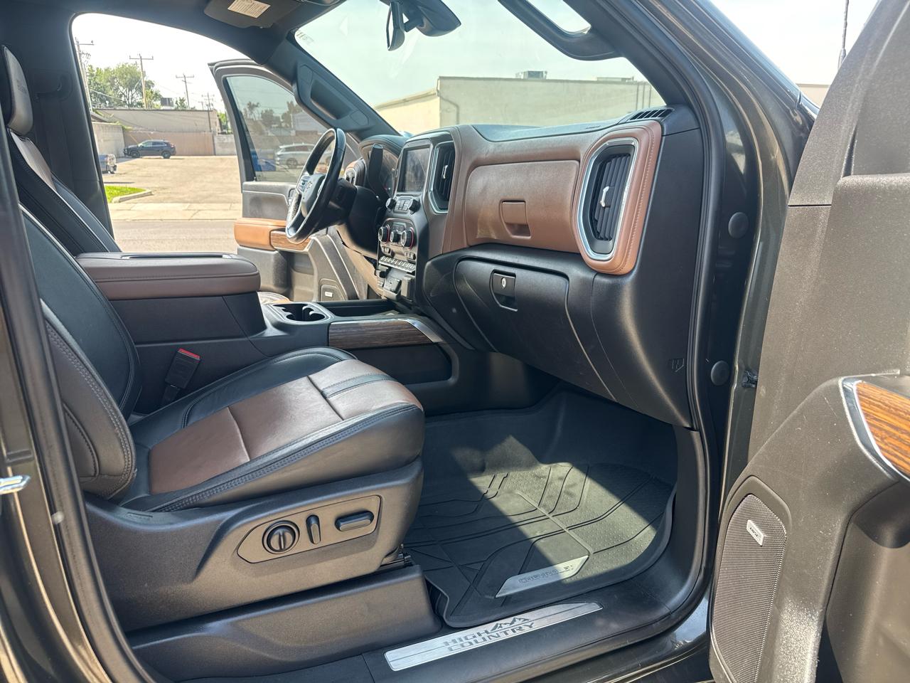 Chevrolet Silverado 2500HD High Country Crew Cab Long Box 4WD 2022
