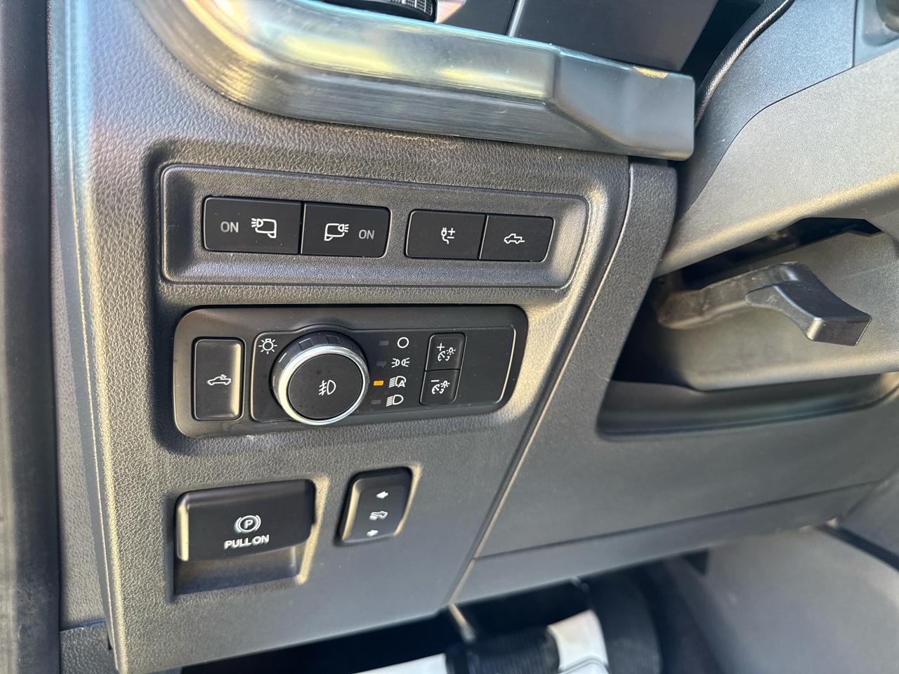 Ford F-150 Lariat SuperCrew 5.5-ft. Bed 4WD 2021