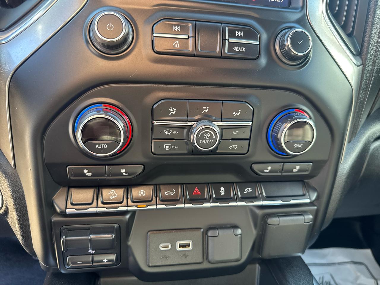 Chevrolet Silverado 1500 RST Crew Cab 4WD 2020