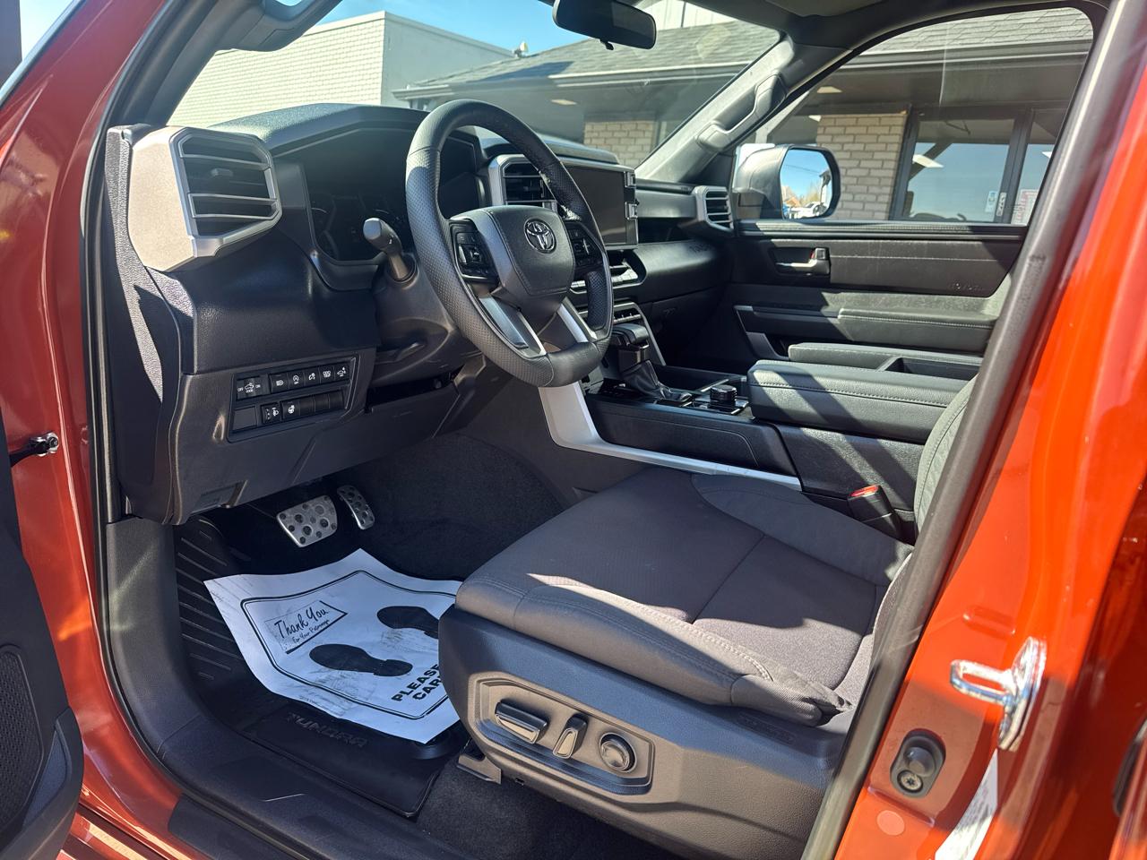 Toyota Tundra SR5 CrewMax 4WD Long Bed 2025