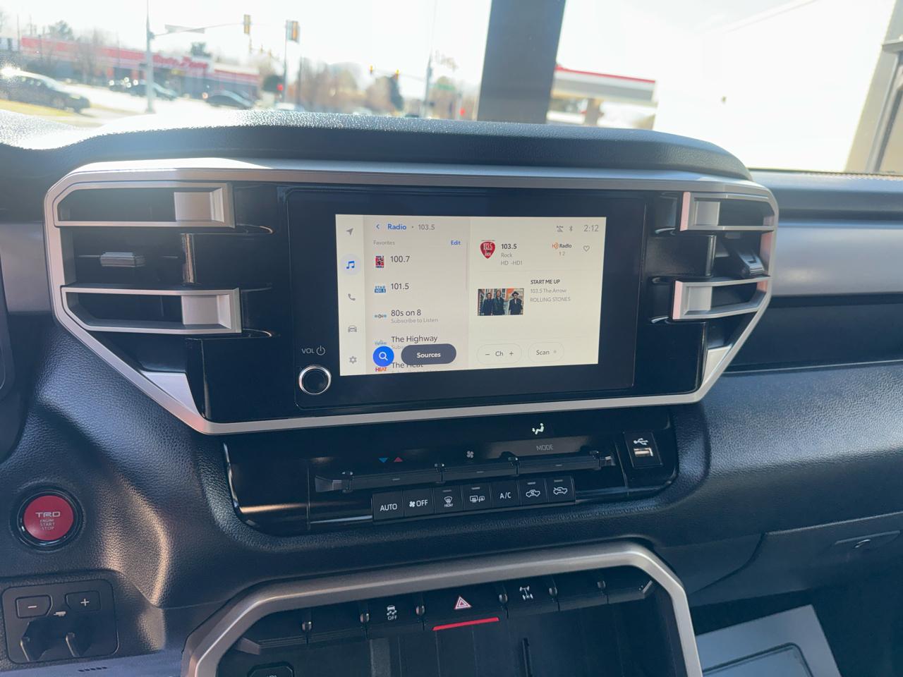 Toyota Tundra SR5 CrewMax 4WD Long Bed 2025