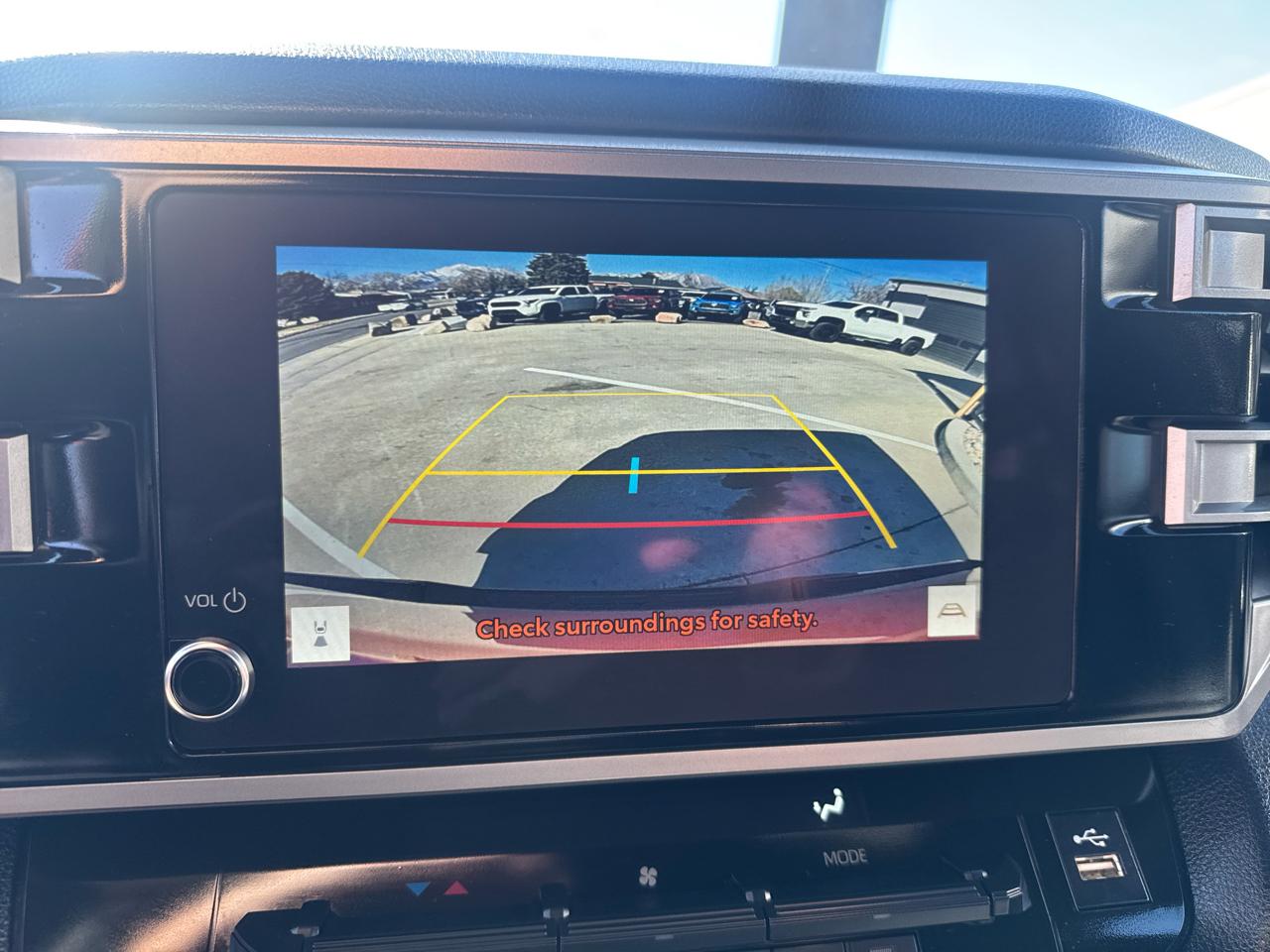 Toyota Tundra SR5 CrewMax 4WD Long Bed 2025