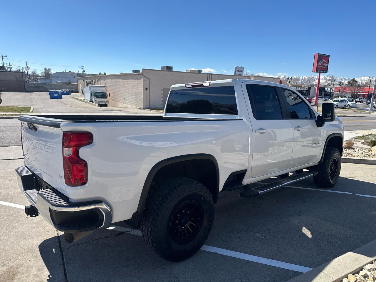 Chevrolet Silverado 2500HD LT Crew Cab Short Box 4WD 2023