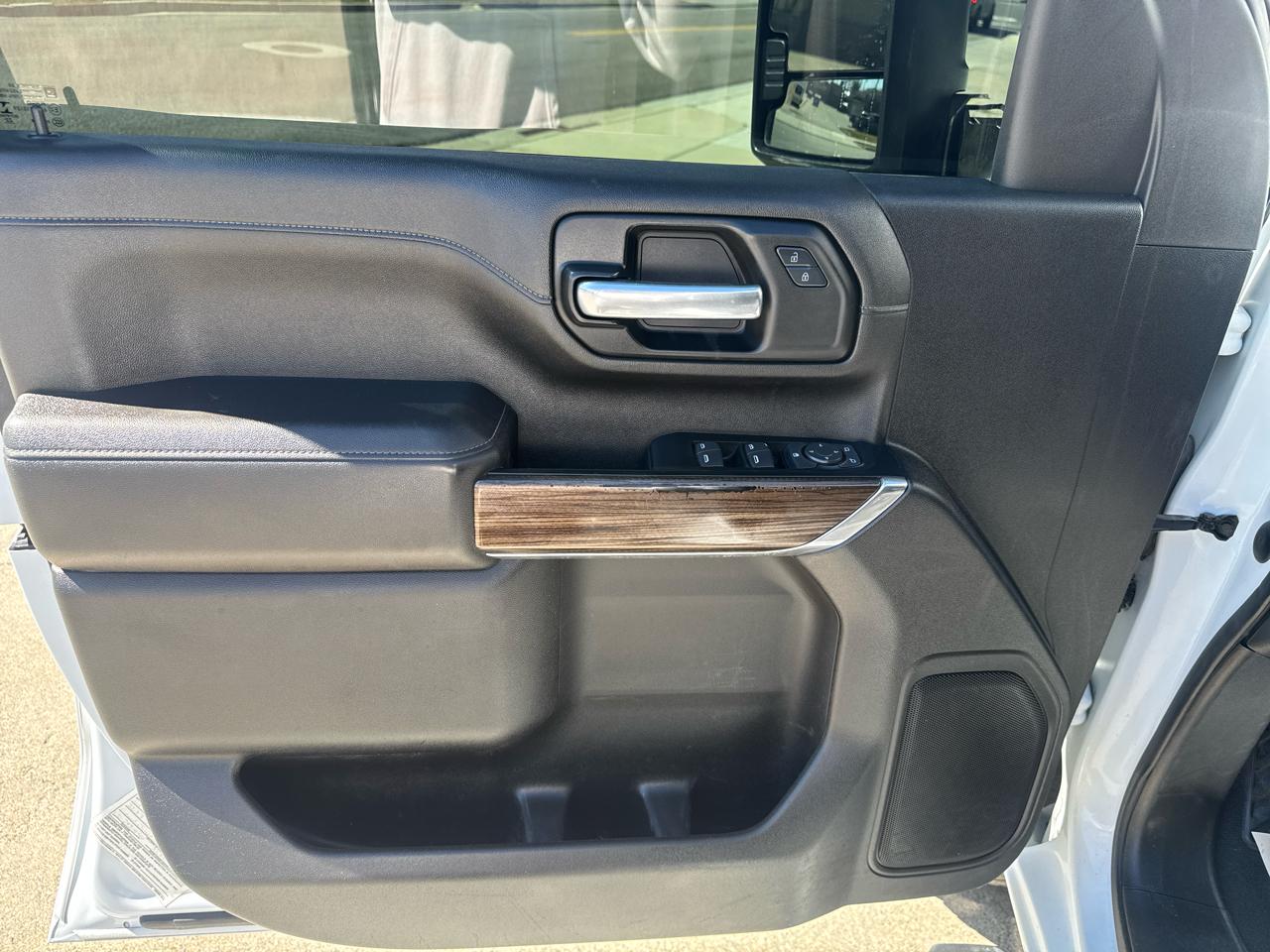 Chevrolet Silverado 2500HD LT Crew Cab Short Box 4WD 2023