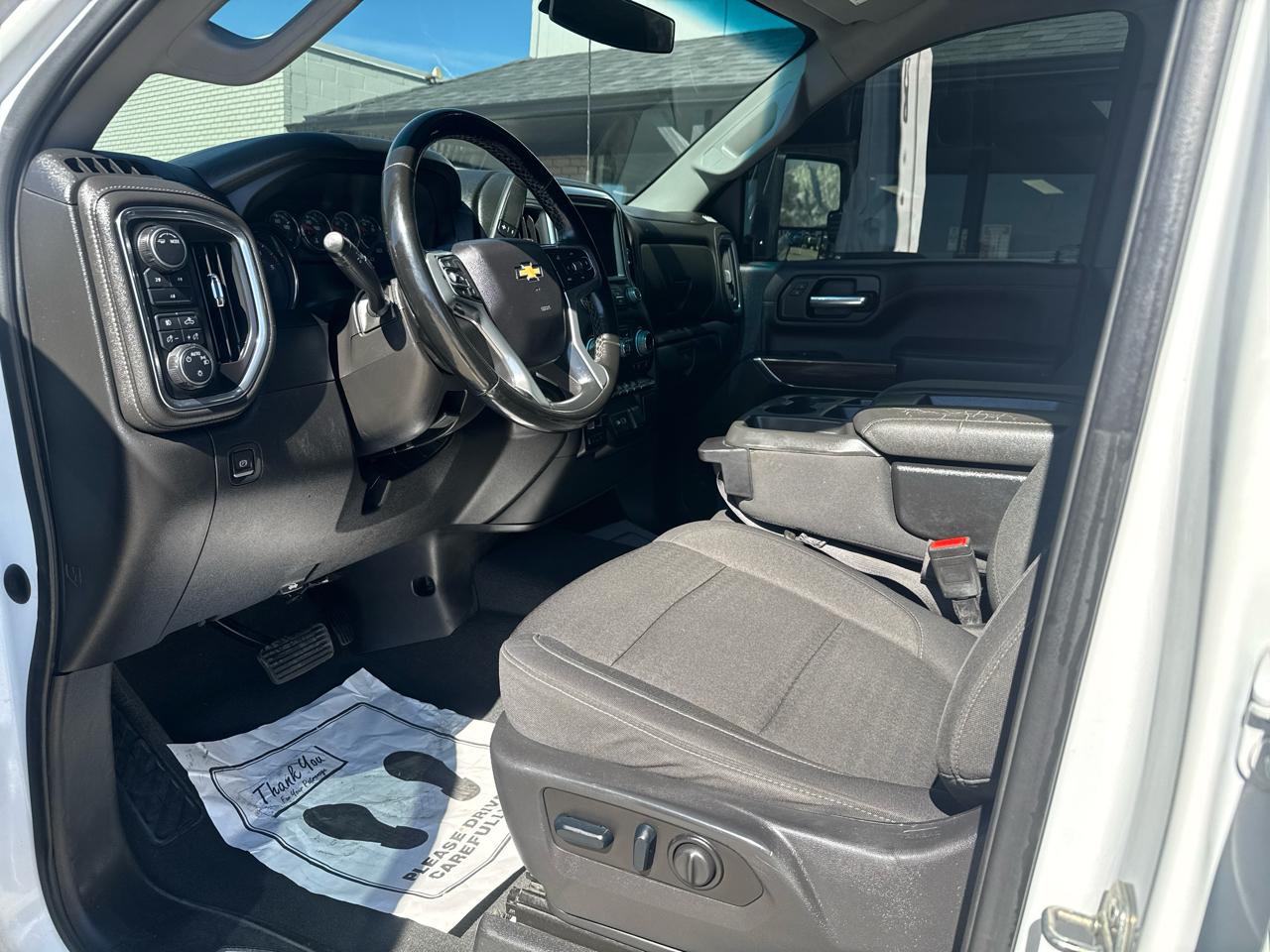 Chevrolet Silverado 2500HD LT Crew Cab Short Box 4WD 2023