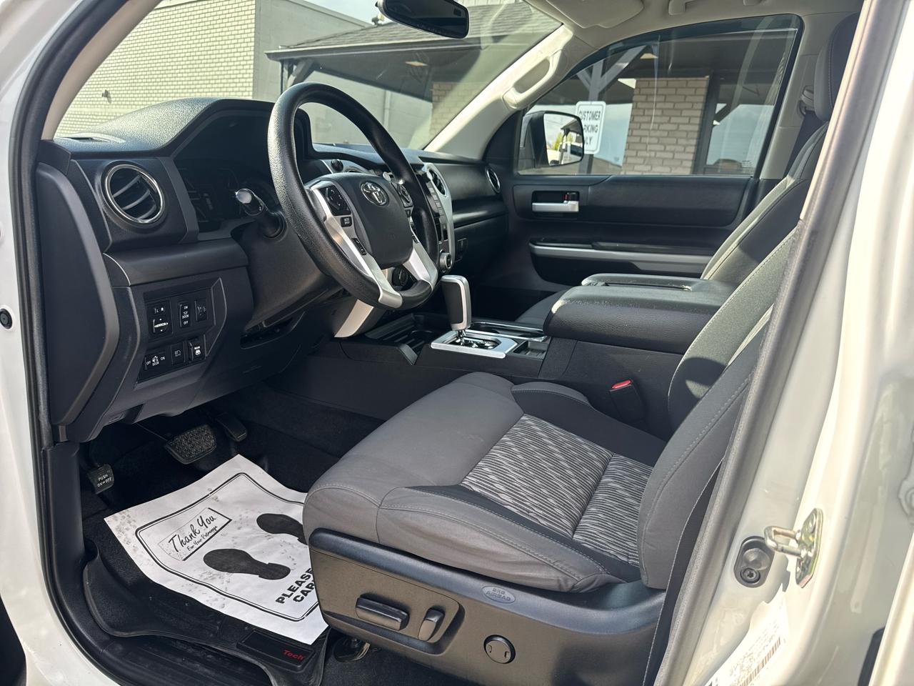 Toyota Tundra SR5 5.7L V8 CrewMax 4WD 2020