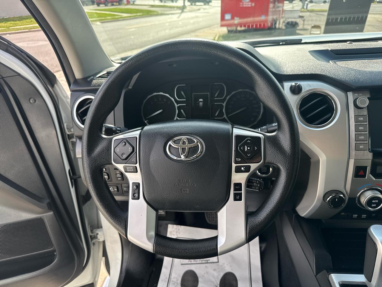 Toyota Tundra SR5 5.7L V8 CrewMax 4WD 2020