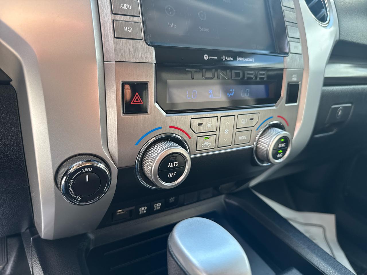 Toyota Tundra SR5 5.7L V8 CrewMax 4WD 2020