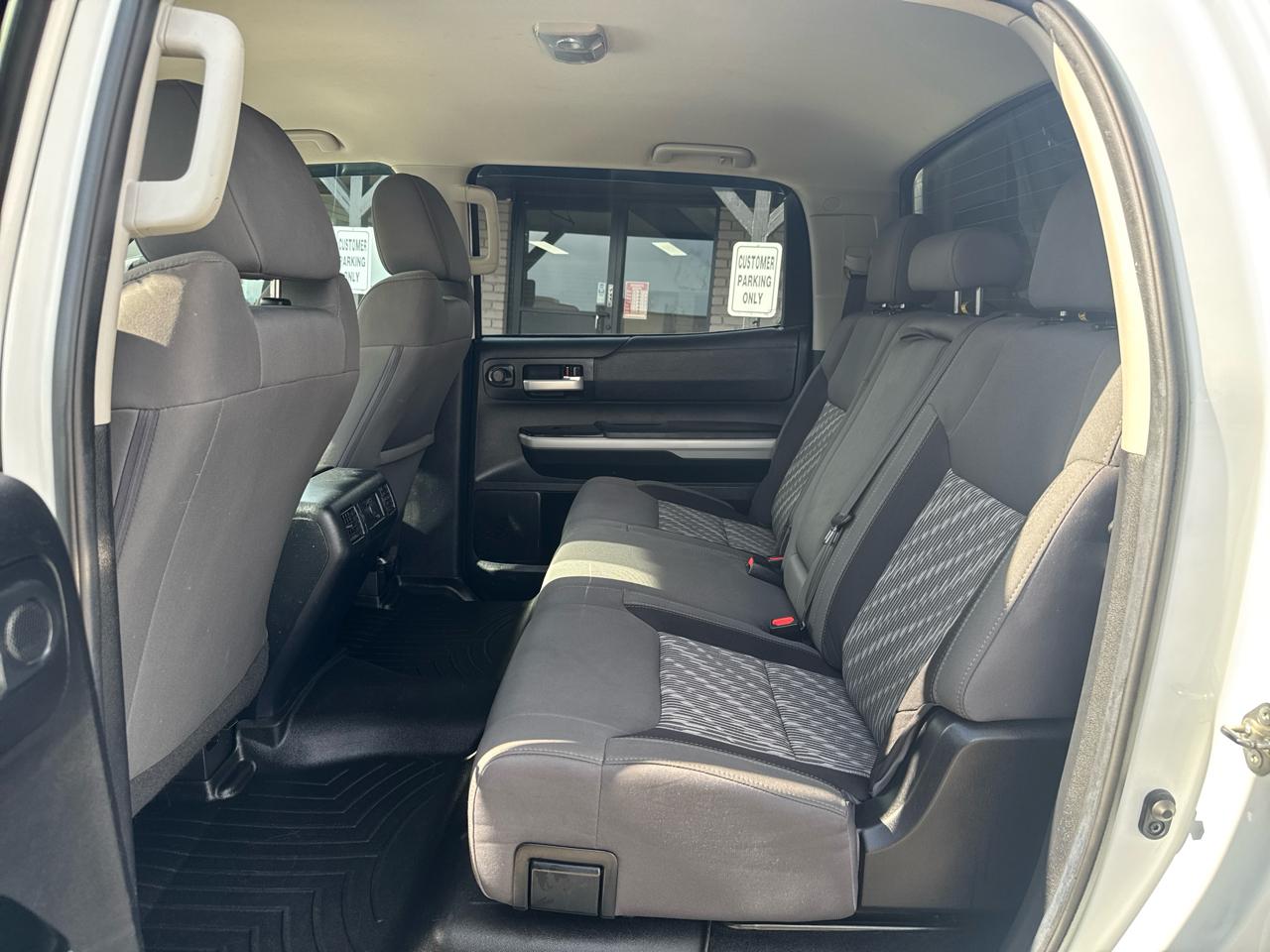 Toyota Tundra SR5 5.7L V8 CrewMax 4WD 2020