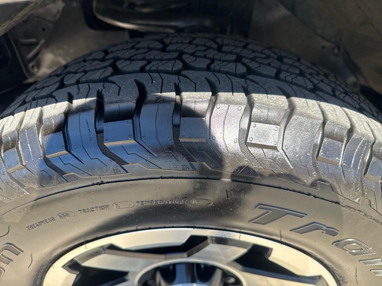 Toyota 4Runner SR5 Premium 4WD 2022