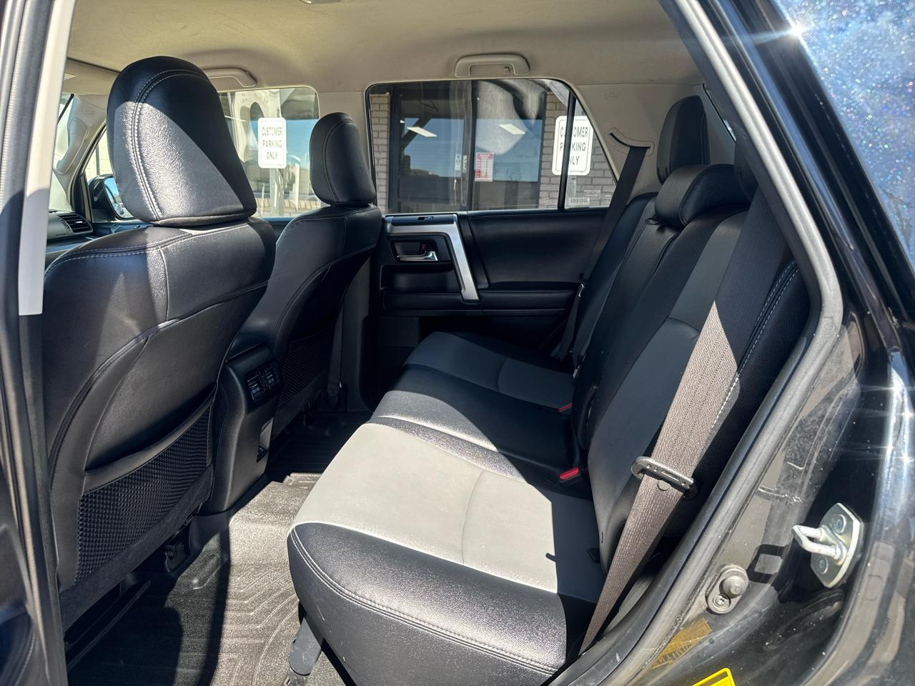 Toyota 4Runner SR5 Premium 4WD 2022