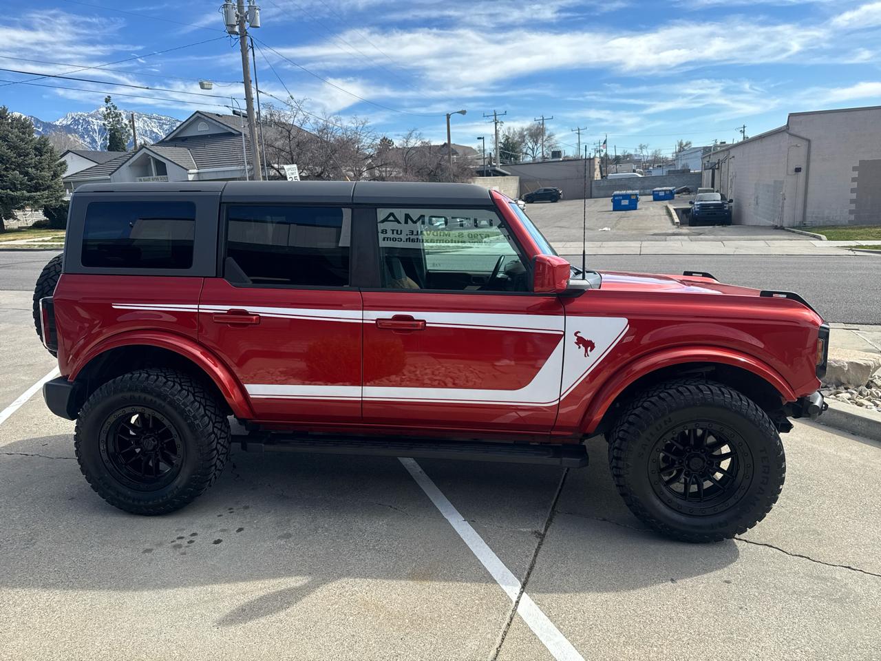 Ford Bronco Outer Banks 4-Door 2023
