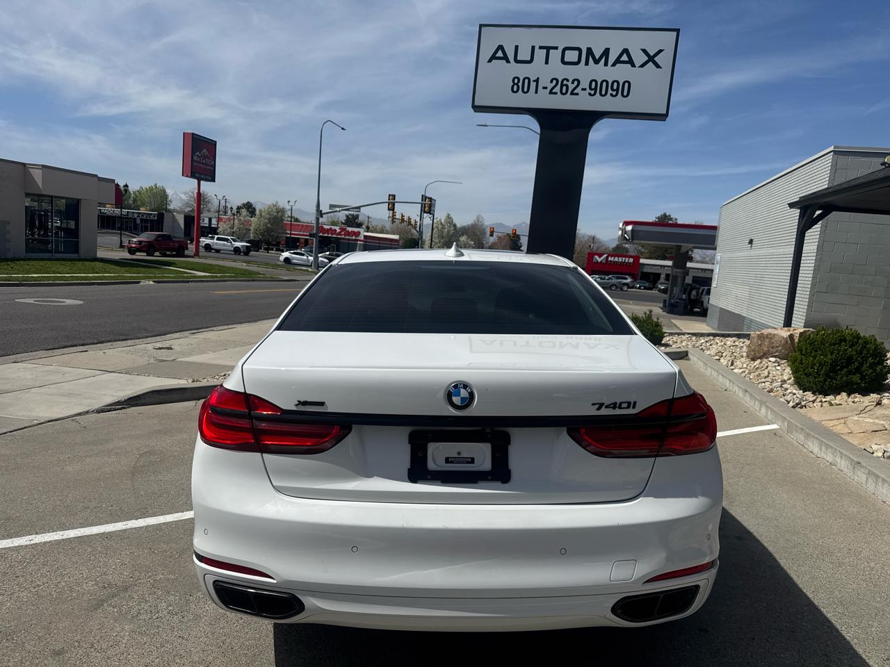 BMW 7-Series 740i xDrive 2019
