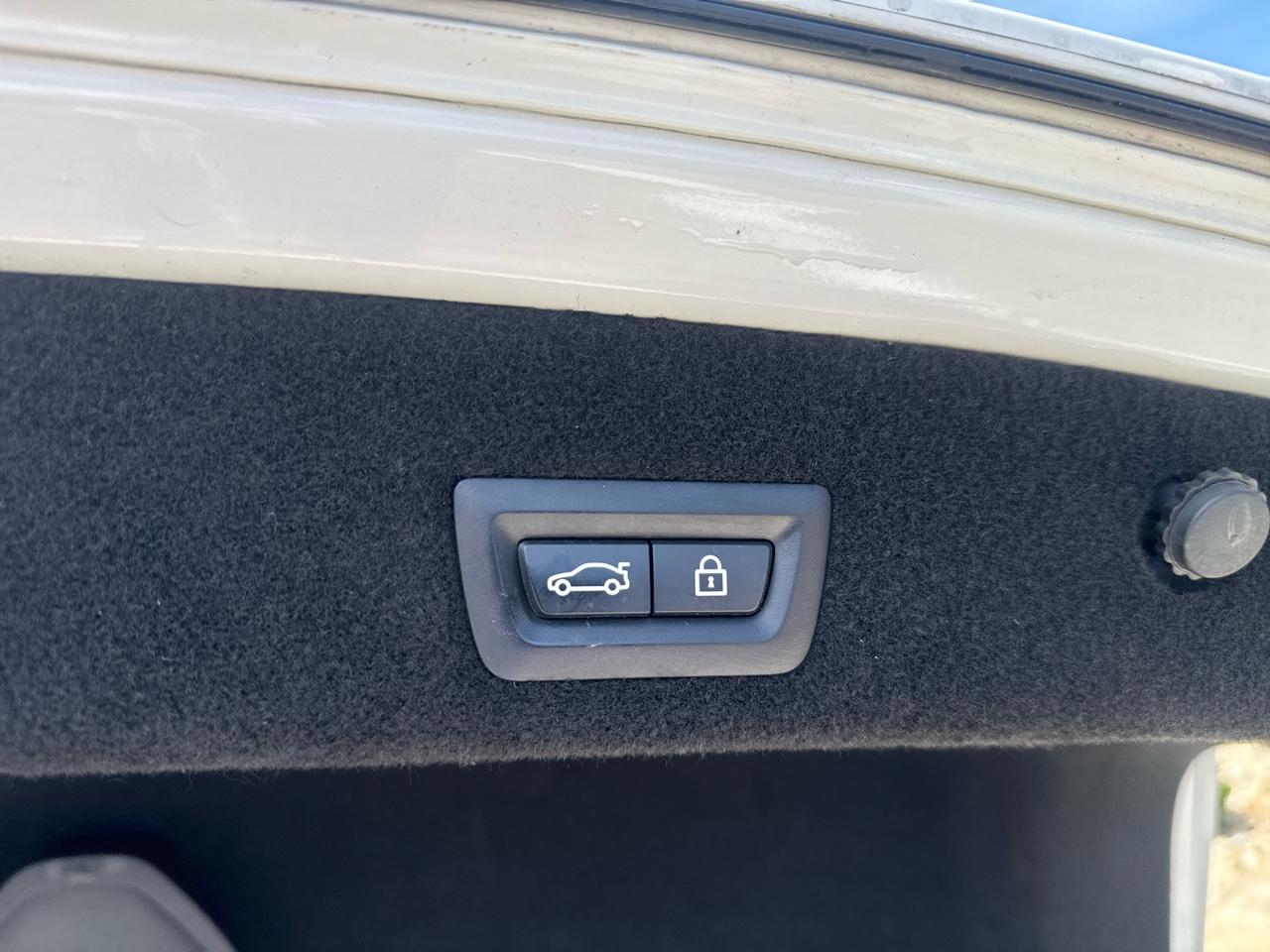 BMW 7-Series 740i xDrive 2019