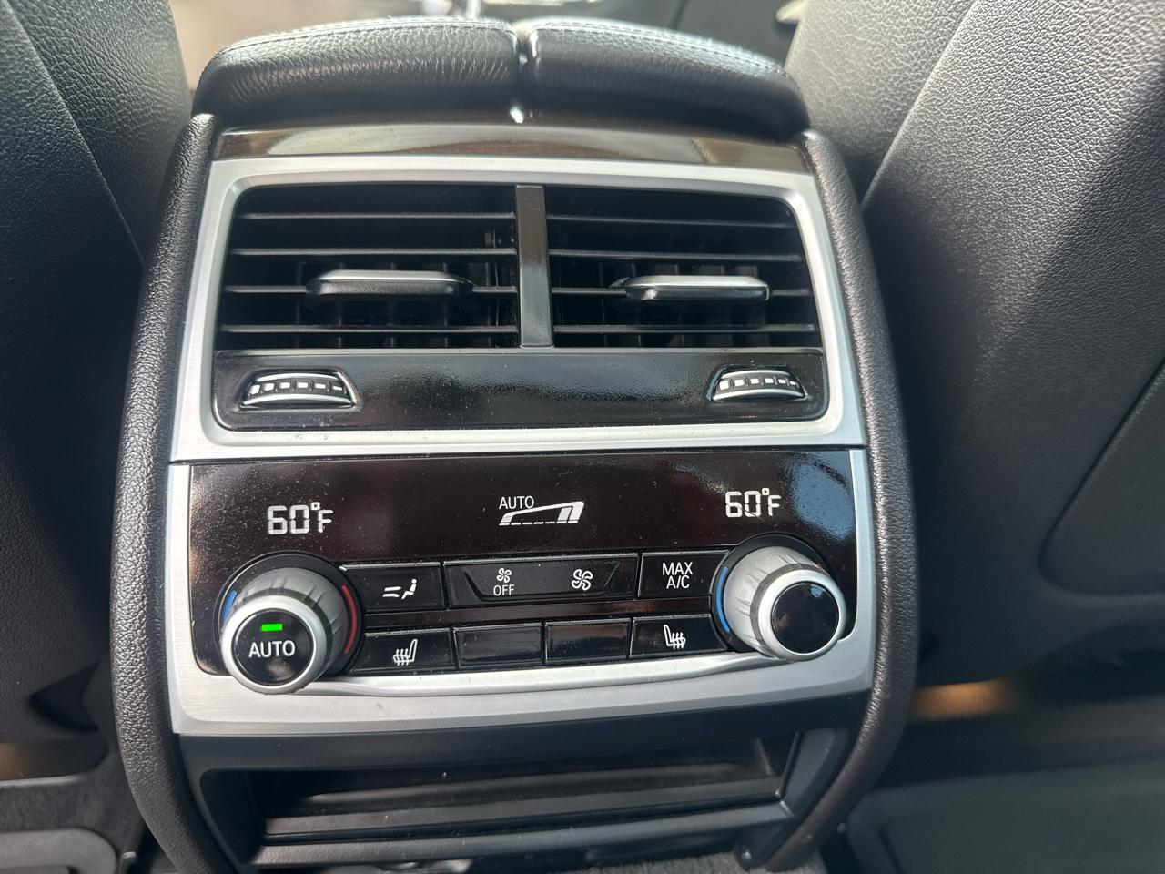 BMW 7-Series 740i xDrive 2019