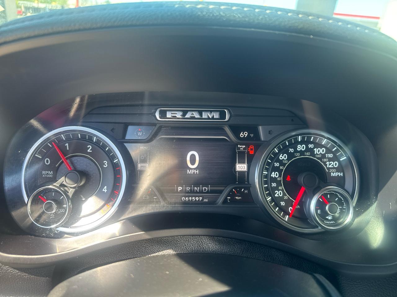 RAM 2500 Laramie Crew Cab SWB 4WD 2020