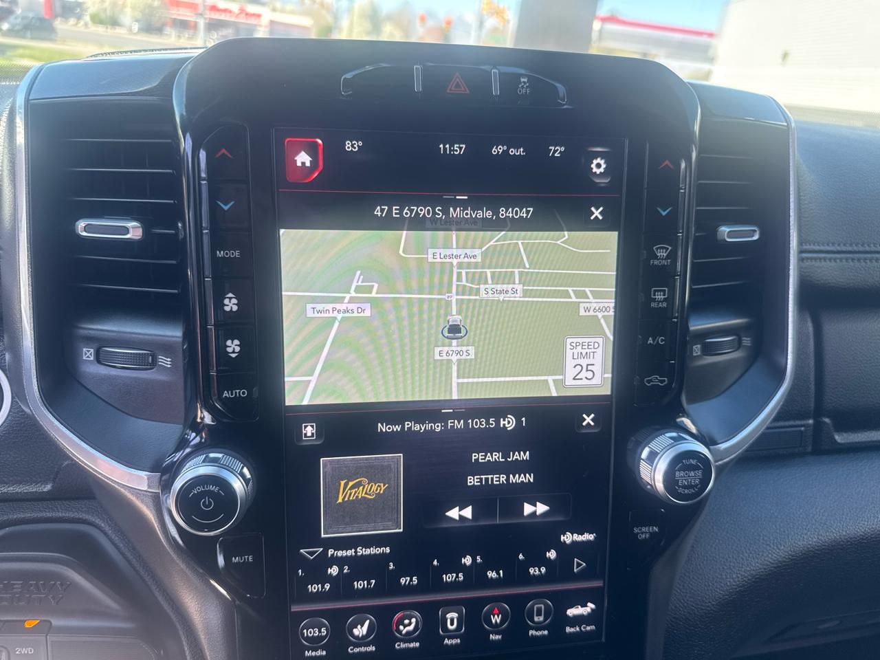 RAM 2500 Laramie Crew Cab SWB 4WD 2020